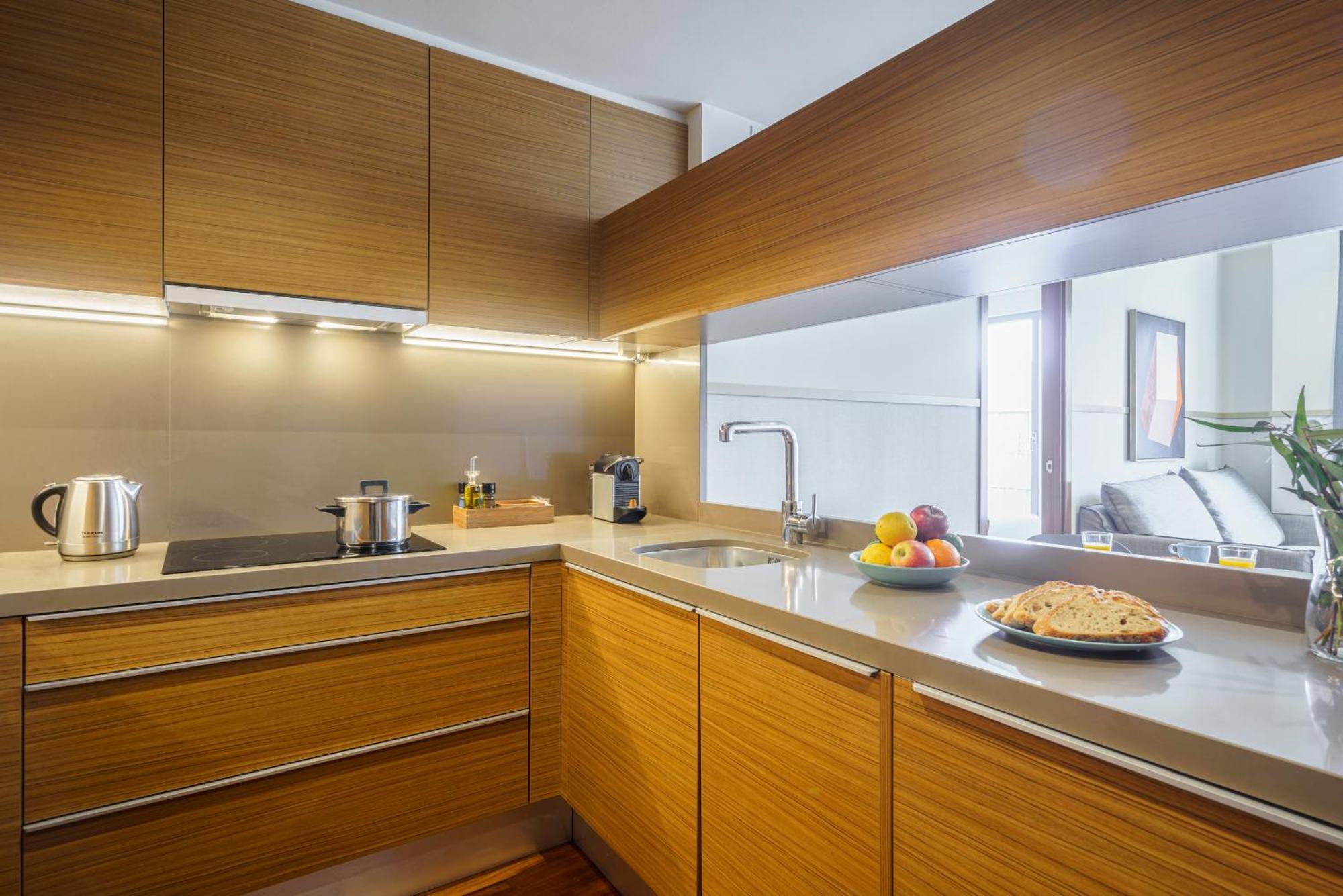 Apartment Aspasios Diagonal Art *